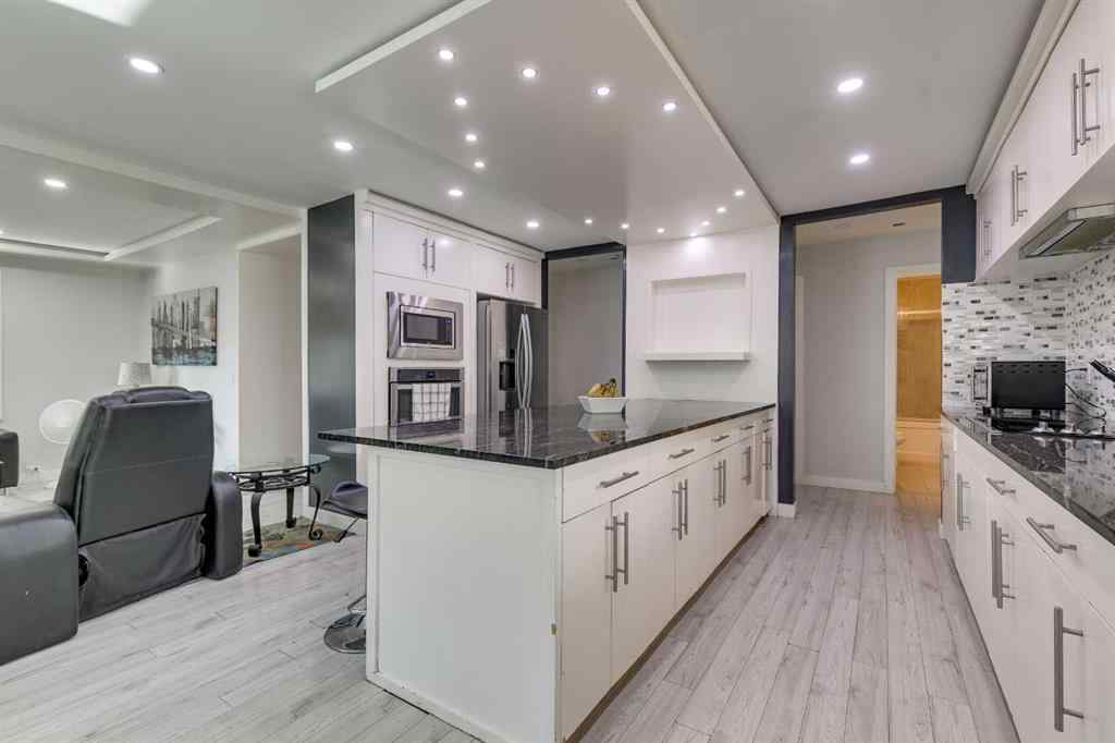 MLS® A2257828 - 6256 Dalmarnock Crescent NW in Dalhousie Calgary, Residential