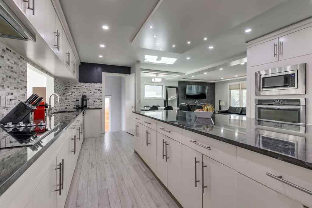 MLS® A2257828 - 6256 Dalmarnock Crescent NW in Dalhousie Calgary, Residential