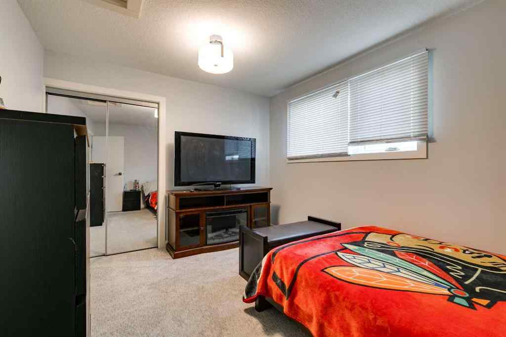 MLS® A2257828 - 6256 Dalmarnock Crescent NW in Dalhousie Calgary, Residential