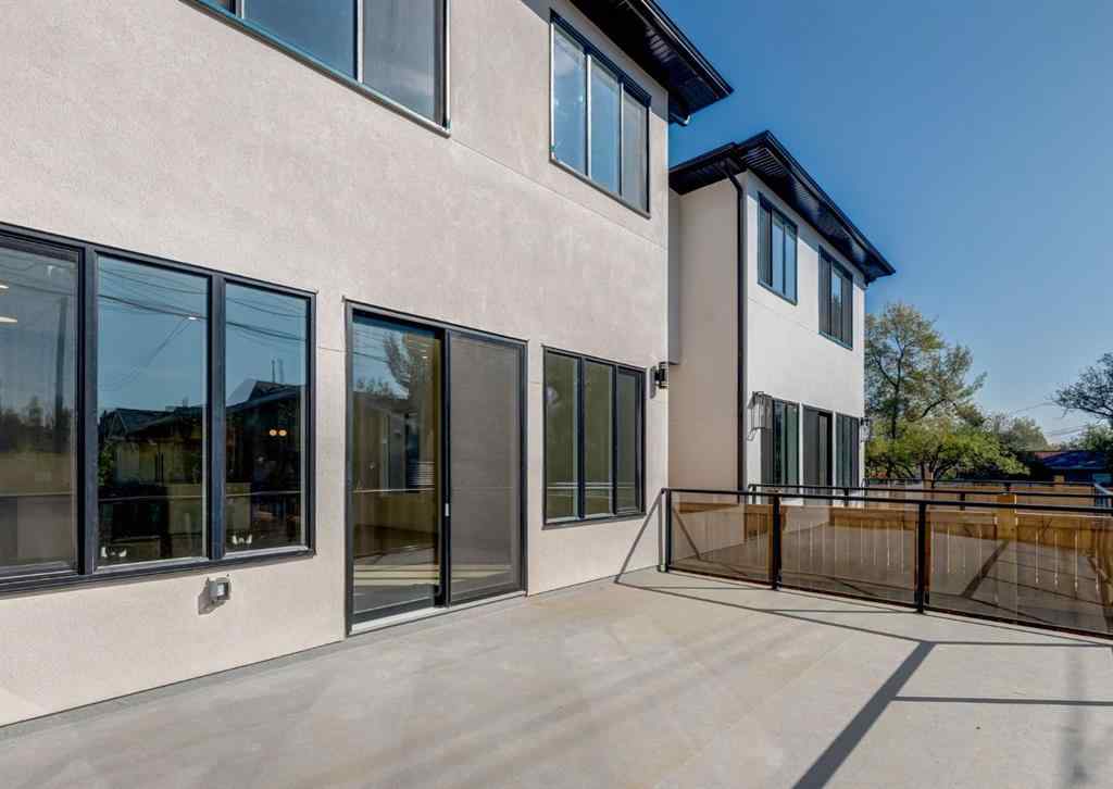 MLS® A2257832 - 507 26 Avenue NE in Winston Heights/Mountview Calgary, Residential