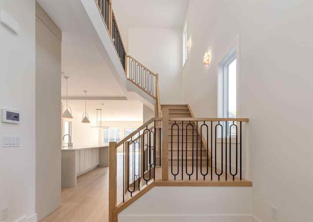 MLS® A2257832 - 507 26 Avenue NE in Winston Heights/Mountview Calgary, Residential