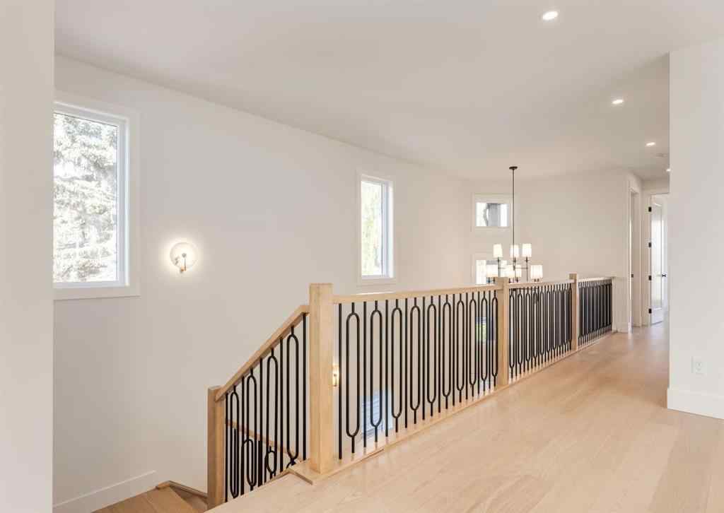 MLS® A2257832 - 507 26 Avenue NE in Winston Heights/Mountview Calgary, Residential