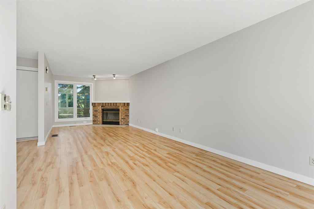 MLS® #A2257840 - 12 Coachway Gardens SW in Coach Hill Calgary, Residential Open Houses