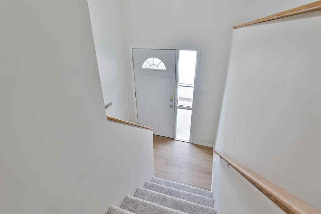 MLS® A2257841 - Unit #4 545 9 Avenue N in Staffordville Lethbridge, Residential