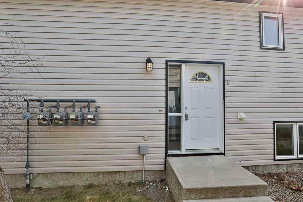 MLS® A2257841 - Unit #4 545 9 Avenue N in Staffordville Lethbridge, Residential