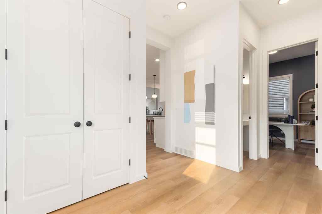 MLS® A2257842 - 80 Creekside Path SW in Pine Creek Calgary, Residential