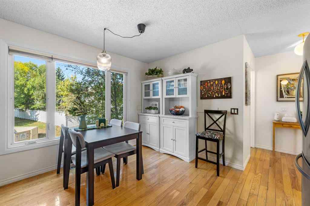 MLS® A2257844 - 210 Queenston Heights SE in Queensland Calgary, Residential