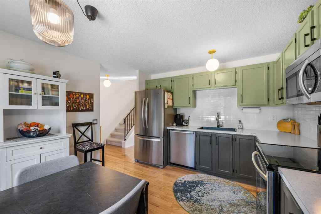 MLS® A2257844 - 210 Queenston Heights SE in Queensland Calgary, Residential