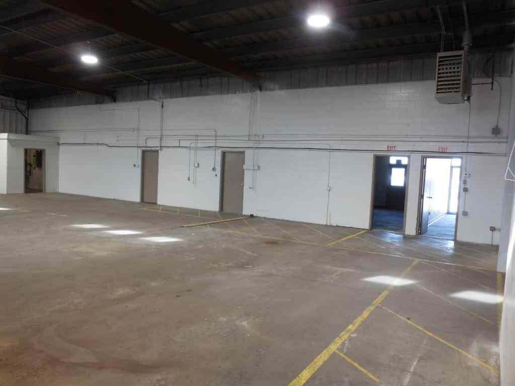 MLS® A2257847 - 11037/43 92 Avenue  in Richmond Industrial Park Grande Prairie, Commercial