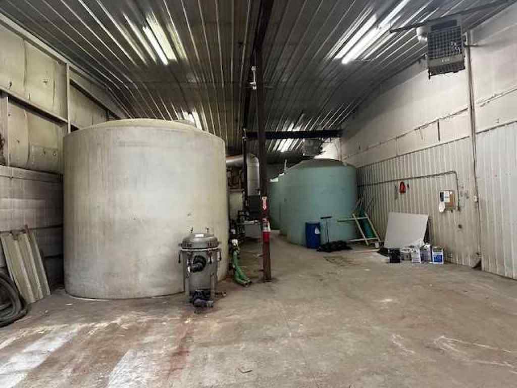 MLS® A2257847 - 11037/43 92 Avenue  in Richmond Industrial Park Grande Prairie, Commercial