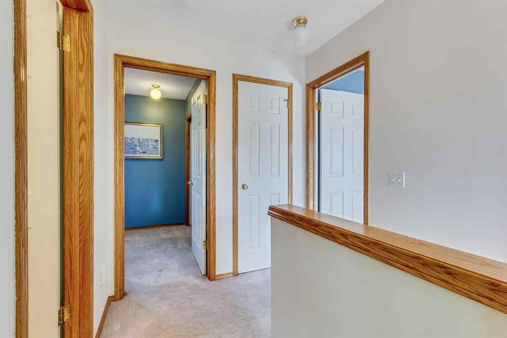 MLS® A2257850 - 26 River Rock Crescent SE in Riverbend Calgary, Residential