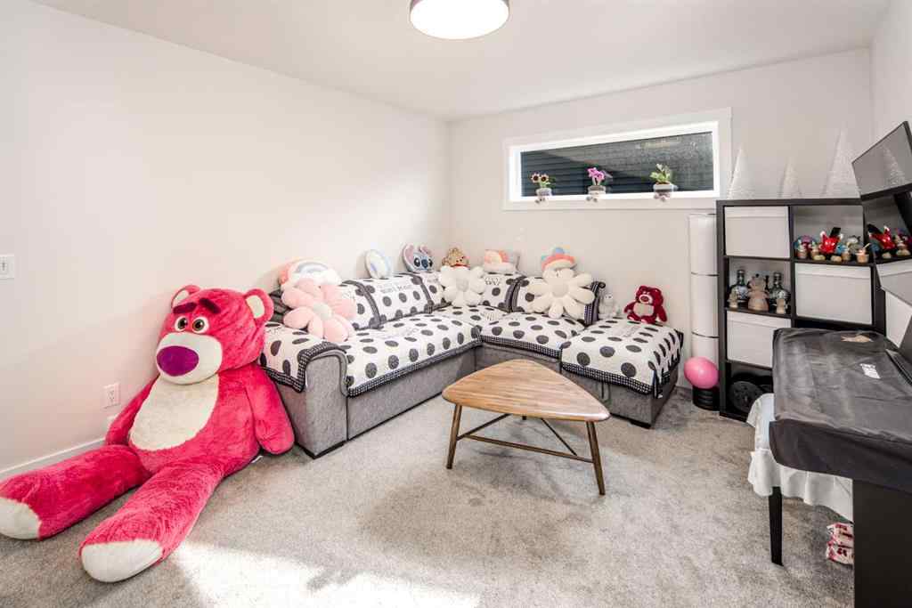 MLS® A2257852 - 75 Calhoun Hill NE in Livingston Calgary, Residential