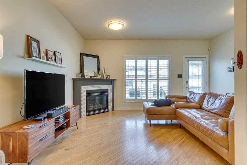 MLS® A2257855 - 2217 16 Street SE in Inglewood Calgary, Residential