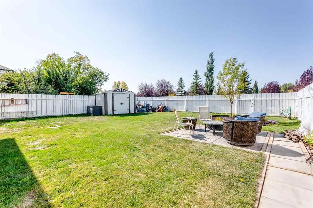 MLS® A2257856 - 828 Pioneer Drive  in NONE Irricana, Residential