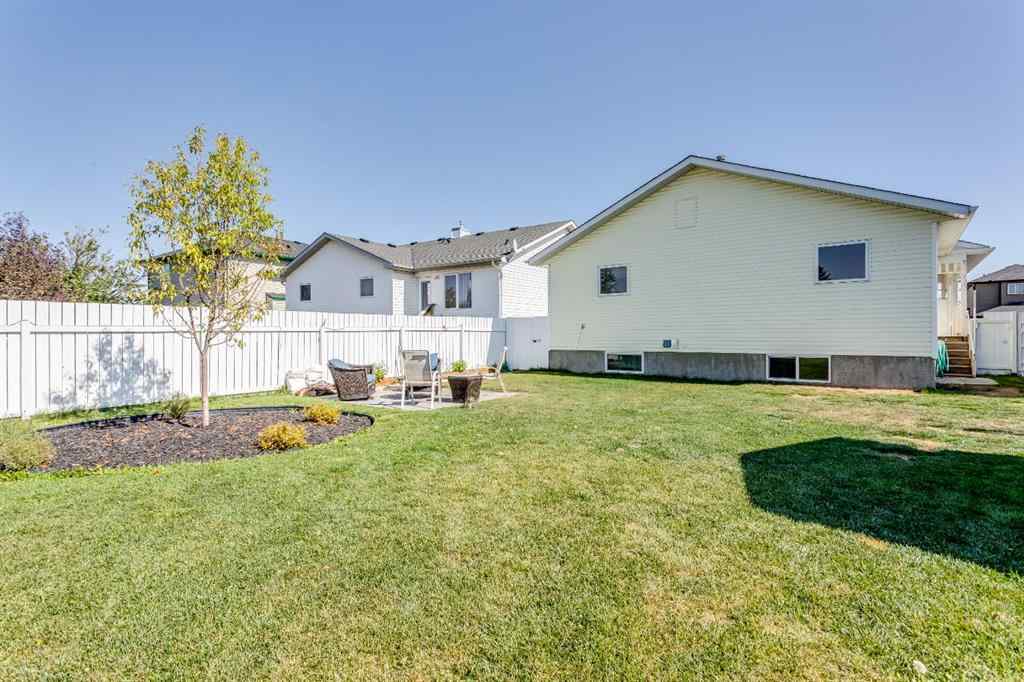 MLS® A2257856 - 828 Pioneer Drive  in NONE Irricana, Residential