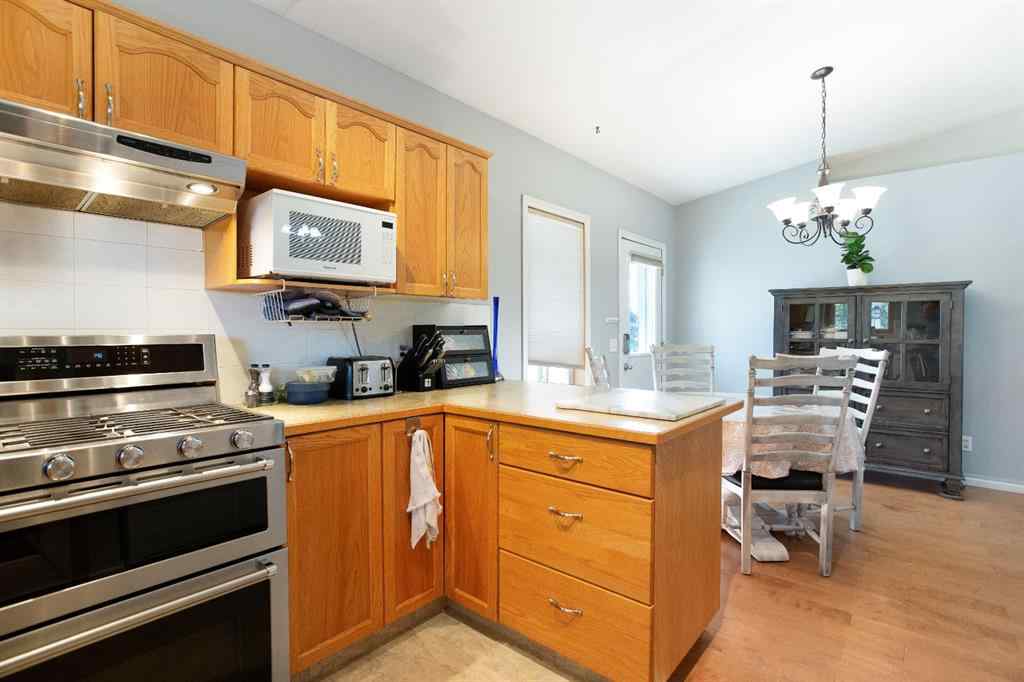 MLS® A2257856 - 828 Pioneer Drive  in NONE Irricana, Residential