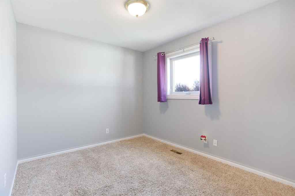 MLS® A2257856 - 828 Pioneer Drive  in NONE Irricana, Residential