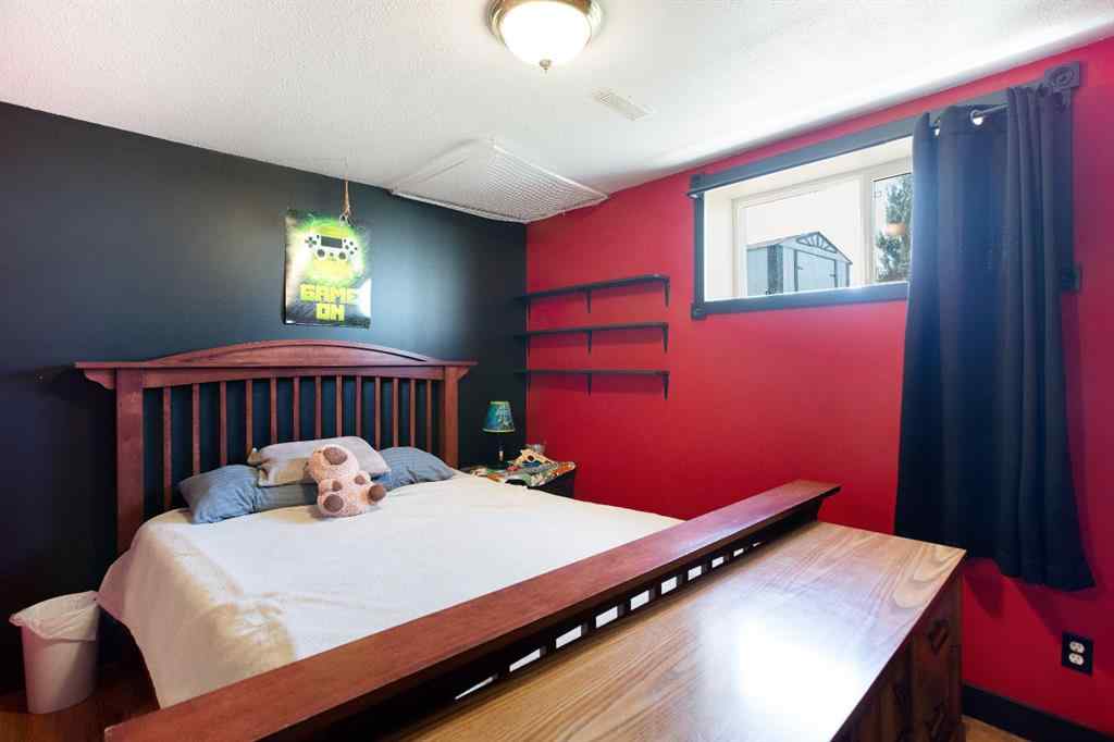MLS® A2257856 - 828 Pioneer Drive  in NONE Irricana, Residential
