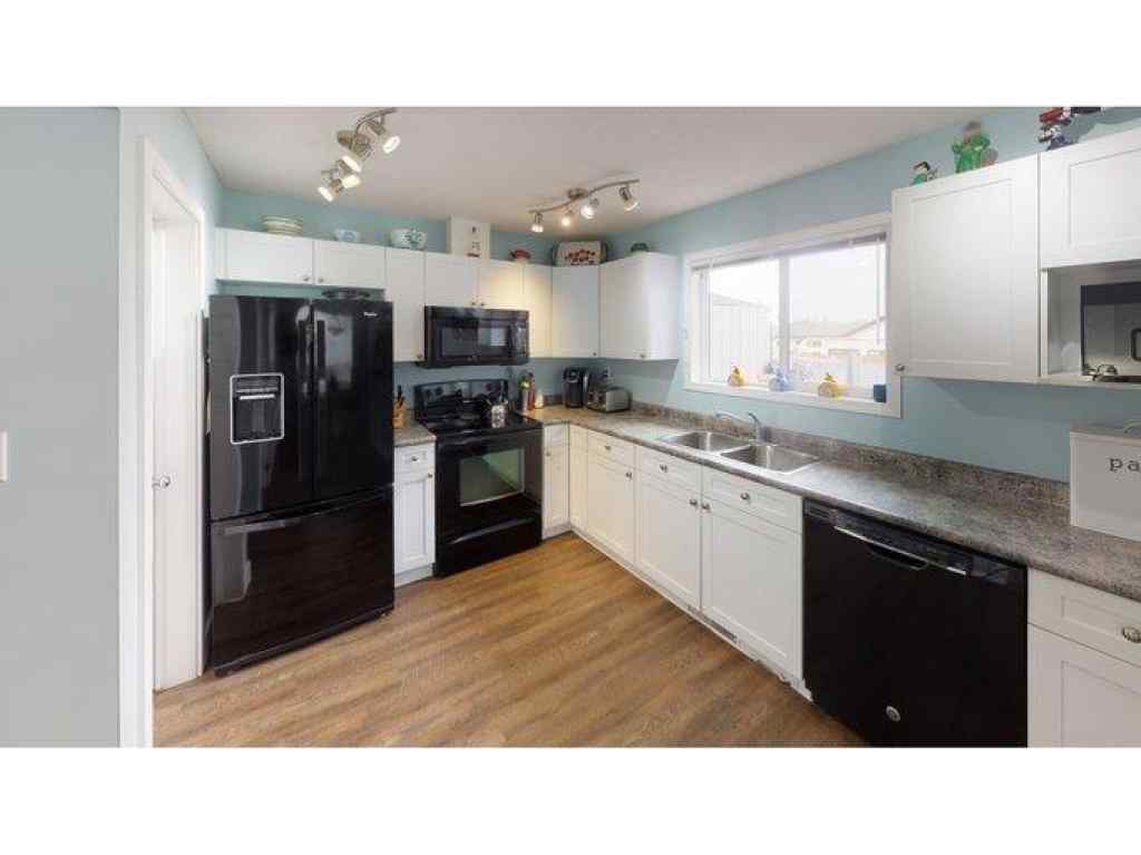 MLS® A2257859 - 130 Maurer Drive  in Hardisty Hinton, Rental