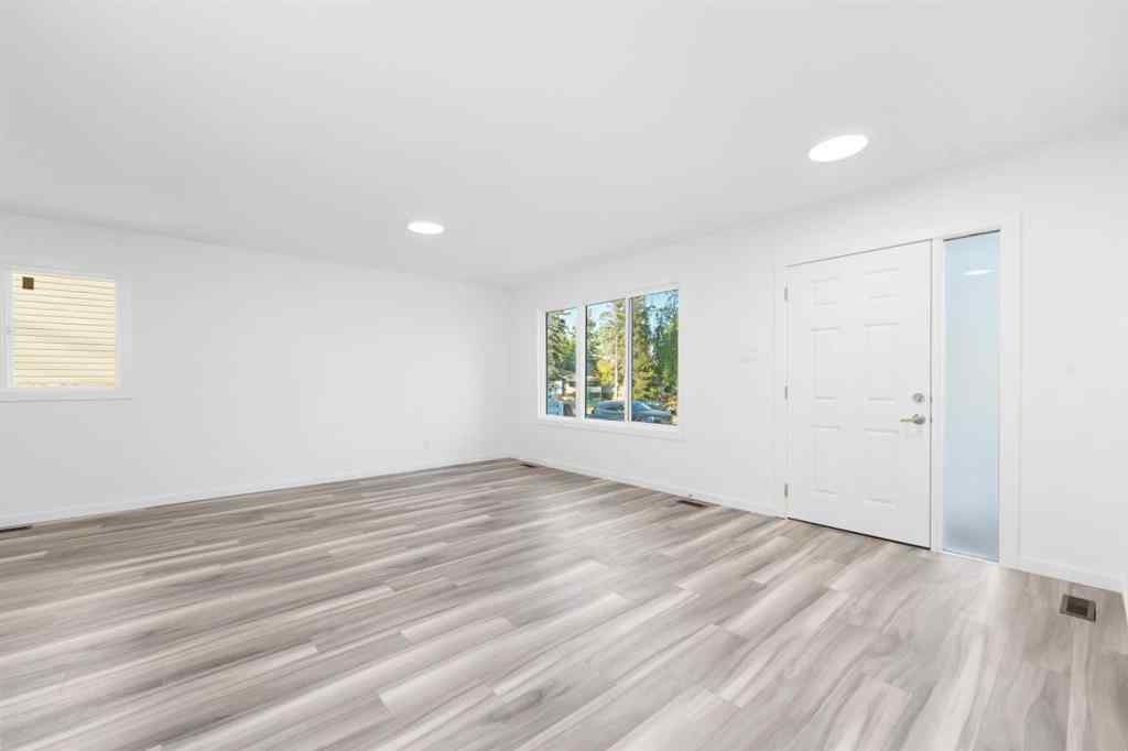 MLS® A2257870 - 28 Henefer Road SW in Haysboro Calgary, Residential