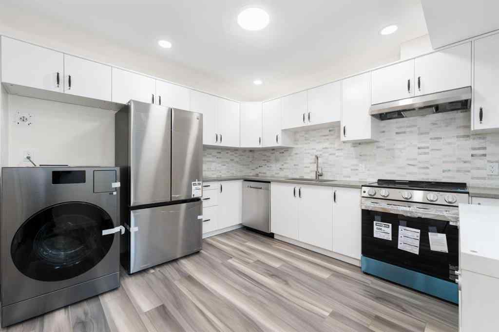 MLS® A2257870 - 28 Henefer Road SW in Haysboro Calgary, Residential