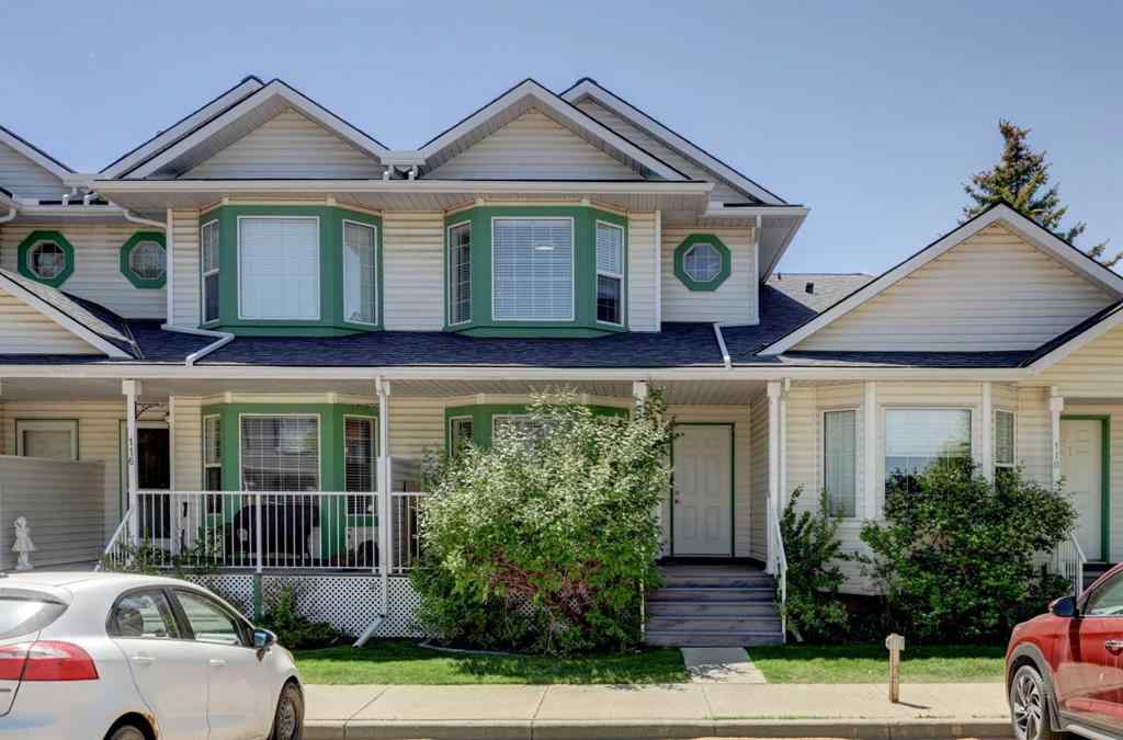 MLS® A2257871 - 112 Martin Crossing Court NE in Martindale Calgary, Residential