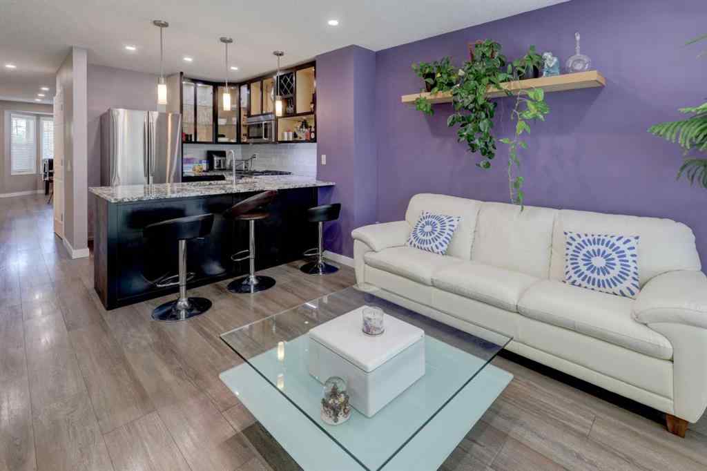 MLS® A2257871 - 112 Martin Crossing Court NE in Martindale Calgary, Residential