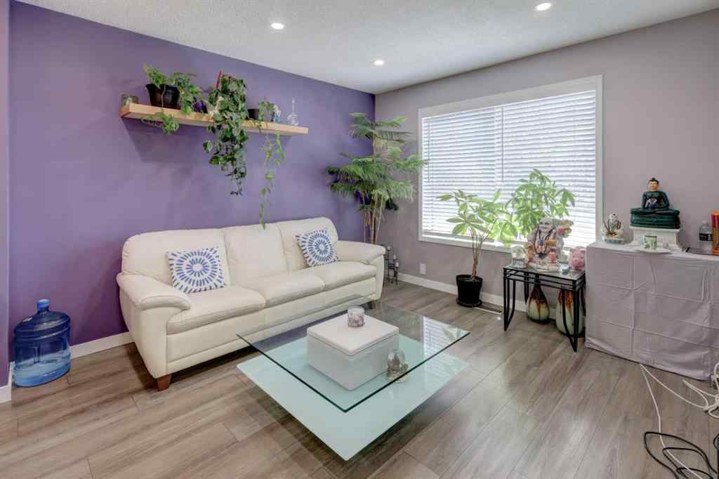 MLS® A2257871 - 112 Martin Crossing Court NE in Martindale Calgary, Residential