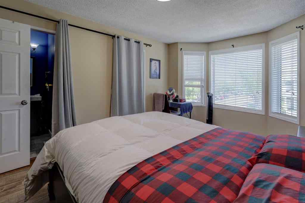 MLS® A2257871 - 112 Martin Crossing Court NE in Martindale Calgary, Residential