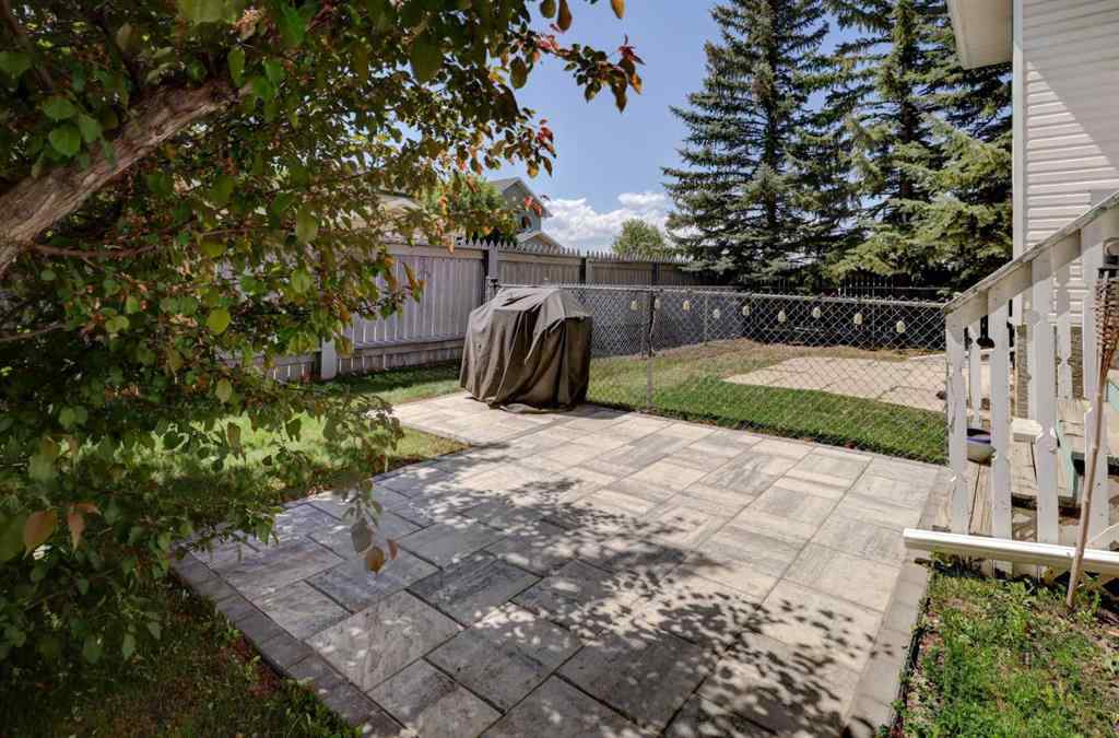 MLS® A2257871 - 112 Martin Crossing Court NE in Martindale Calgary, Residential