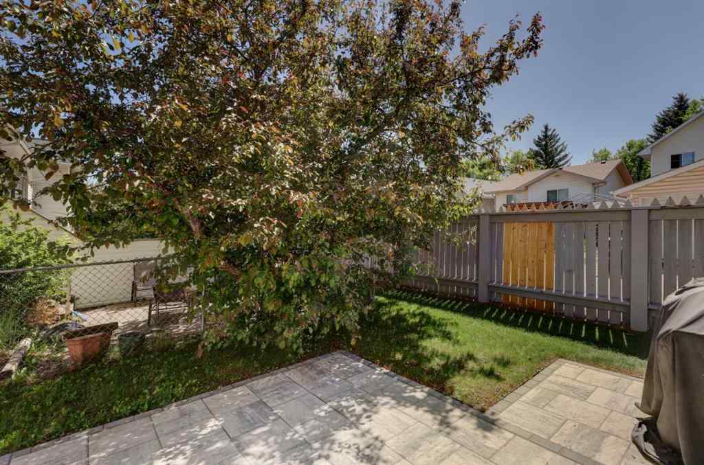 MLS® A2257871 - 112 Martin Crossing Court NE in Martindale Calgary, Residential