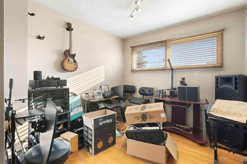 MLS® A2257874 - 7611 5 Street SW in Kingsland Calgary, Residential
