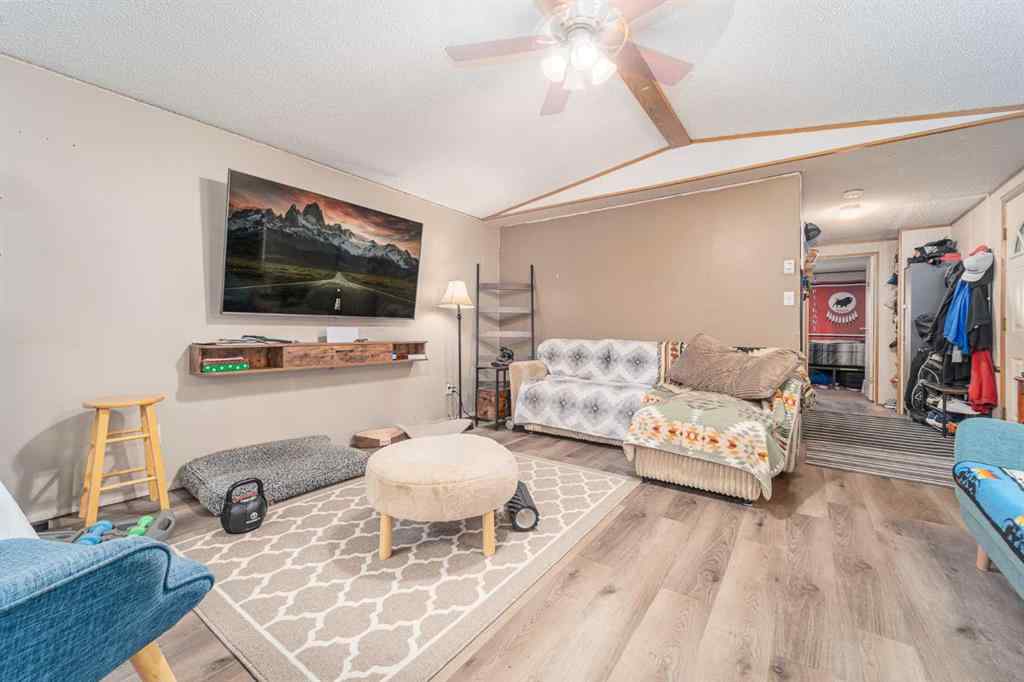 MLS® A2257878 - Unit #264 2300 13 Street N in Bridge Villa Estates Lethbridge, Mobile