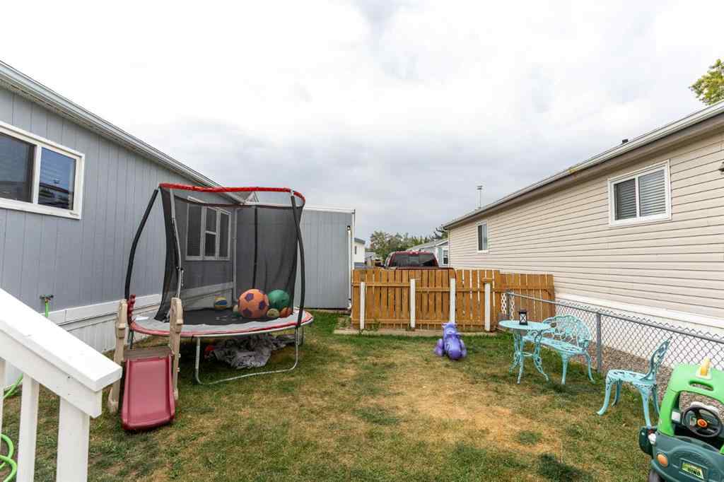 MLS® A2257878 - Unit #264 2300 13 Street N in Bridge Villa Estates Lethbridge, Mobile