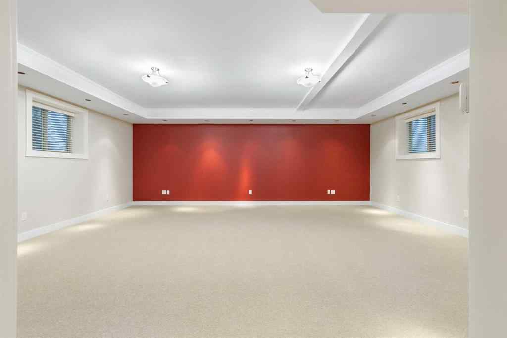 MLS® A2257880 - 1833 Westmount Road NW in Hillhurst Calgary, Residential