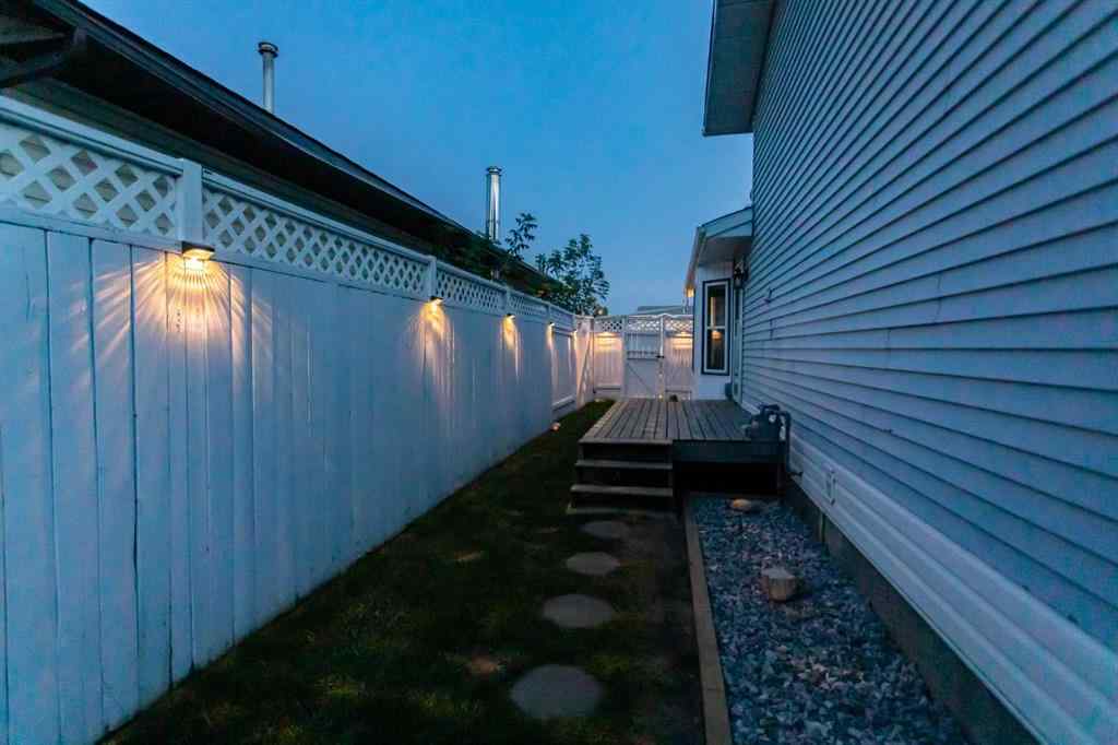 MLS® A2257883 - 70 Ellenwood Drive  in Eastview Estates Red Deer, Residential
