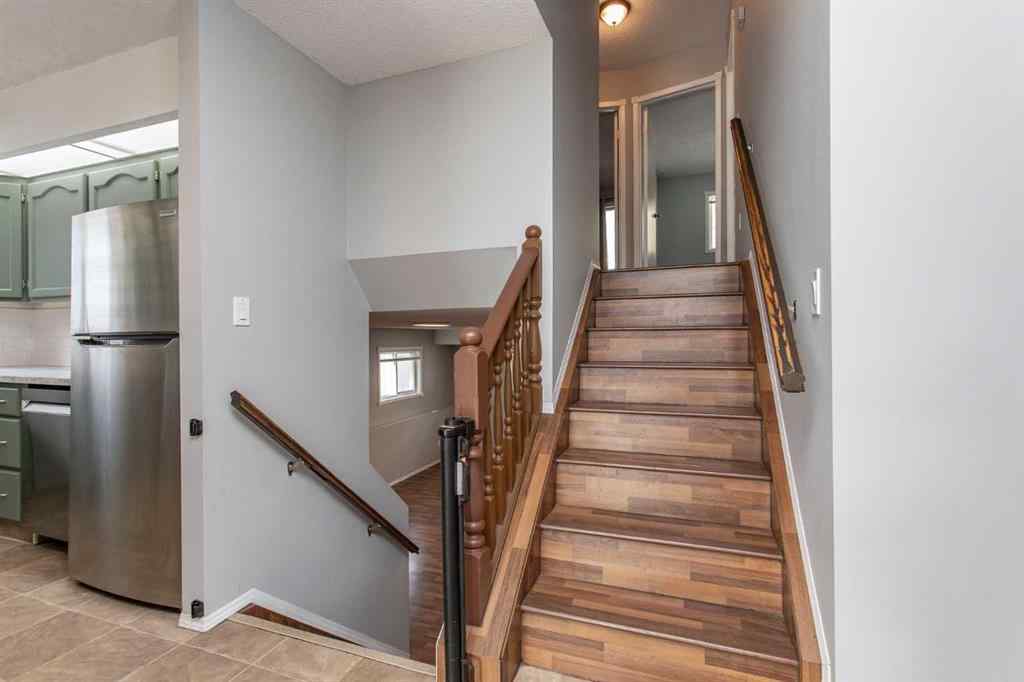 MLS® A2257883 - 70 Ellenwood Drive  in Eastview Estates Red Deer, Residential