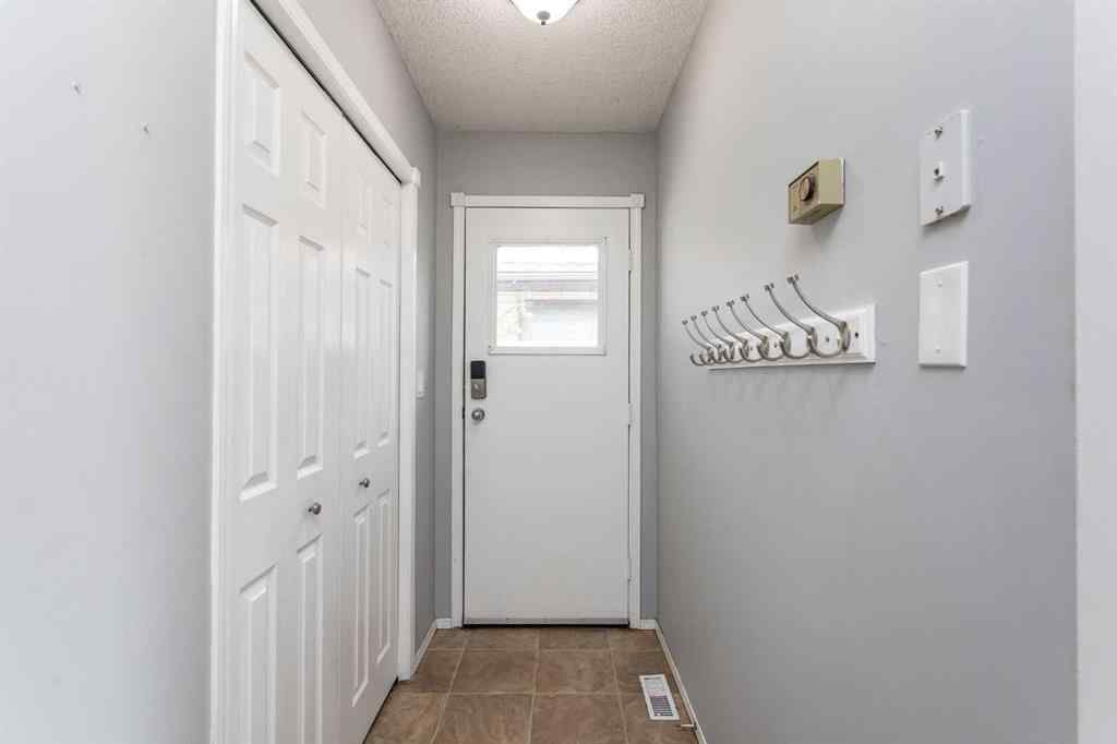 MLS® A2257883 - 70 Ellenwood Drive  in Eastview Estates Red Deer, Residential