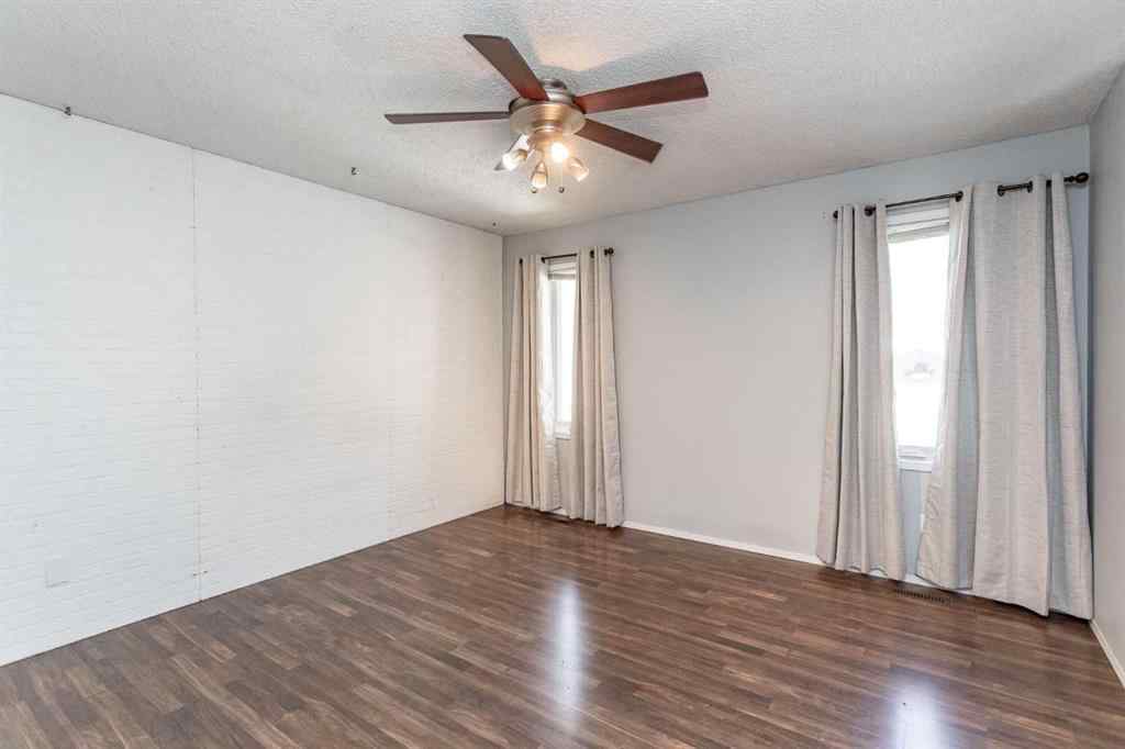 MLS® A2257883 - 70 Ellenwood Drive  in Eastview Estates Red Deer, Residential