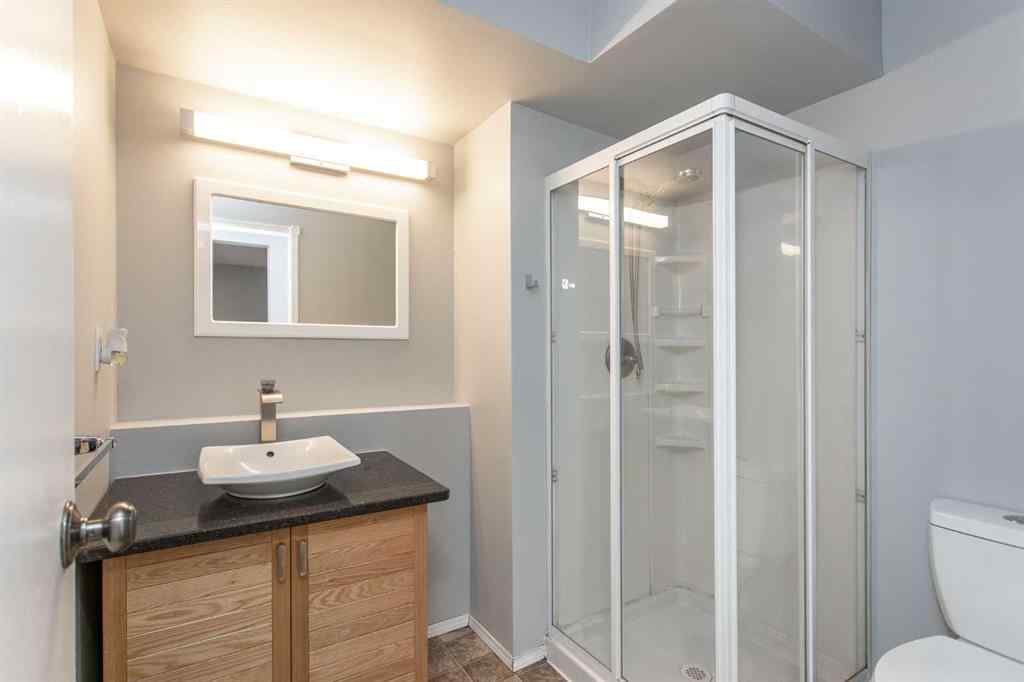 MLS® A2257883 - 70 Ellenwood Drive  in Eastview Estates Red Deer, Residential