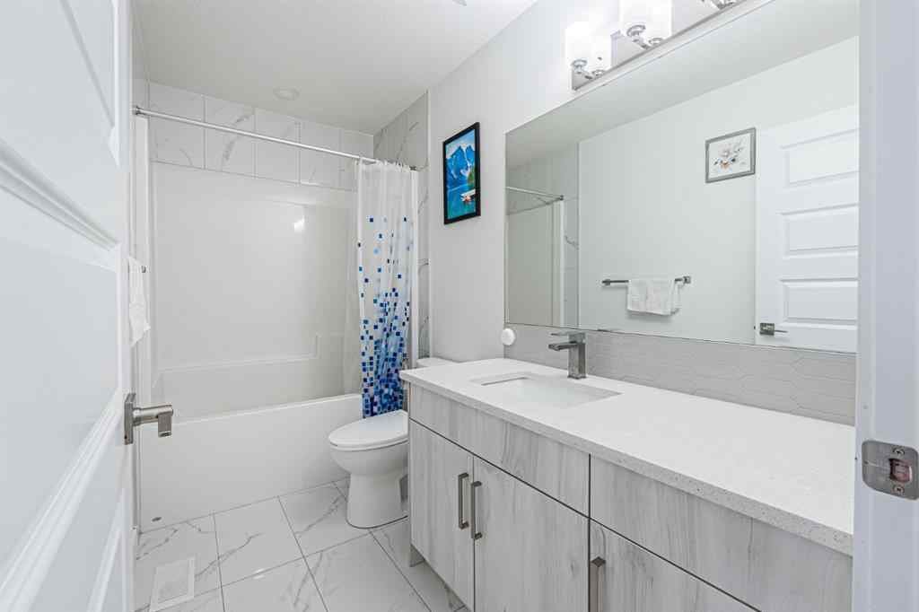 MLS® A2257887 - 112 Midtown Close SW in Midtown Airdrie, Residential