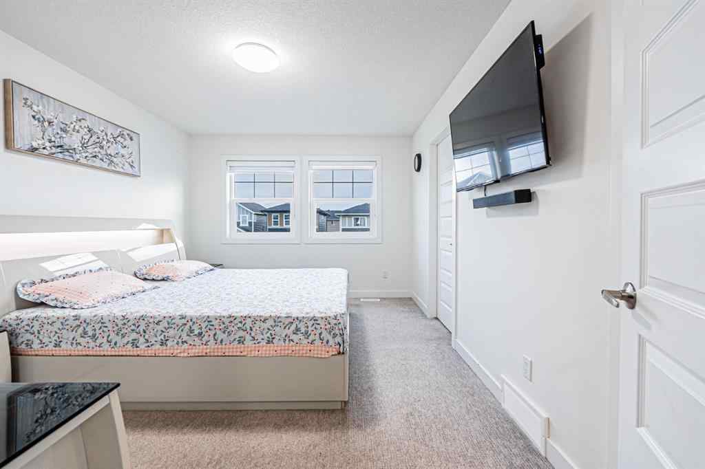 MLS® A2257887 - 112 Midtown Close SW in Midtown Airdrie, Residential