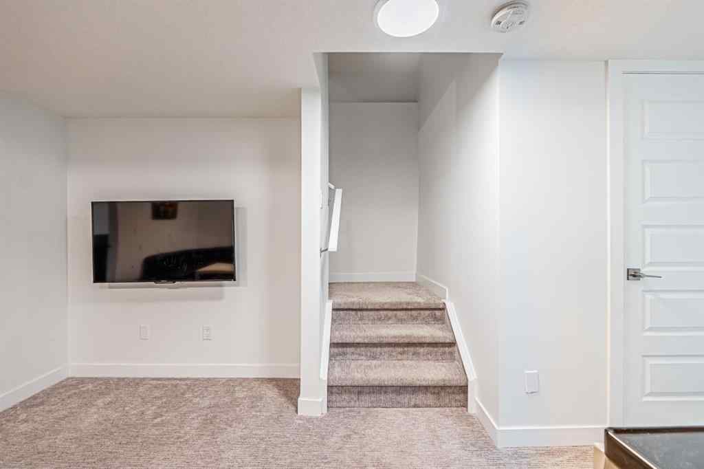 MLS® A2257887 - 112 Midtown Close SW in Midtown Airdrie, Residential