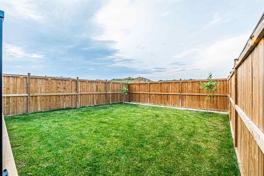 MLS® A2257887 - 112 Midtown Close SW in Midtown Airdrie, Residential