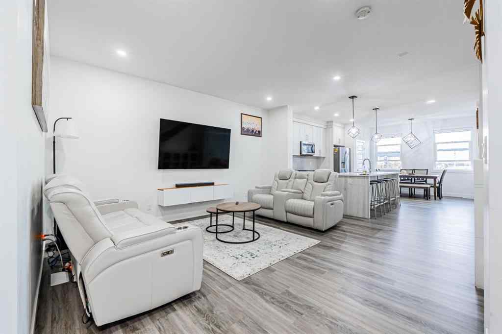 MLS® A2257887 - 112 Midtown Close SW in Midtown Airdrie, Residential