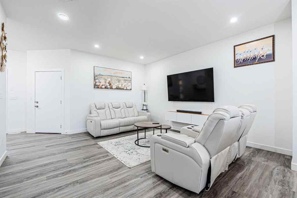 MLS® A2257887 - 112 Midtown Close SW in Midtown Airdrie, Residential