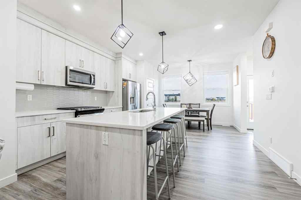 MLS® A2257887 - 112 Midtown Close SW in Midtown Airdrie, Residential