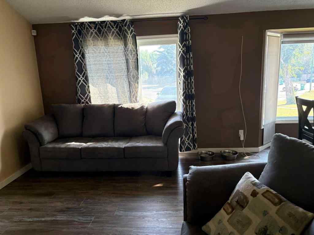 MLS® A2257888 - 40 Cayuga Crescent W in Indian Battle Heights Lethbridge, Residential
