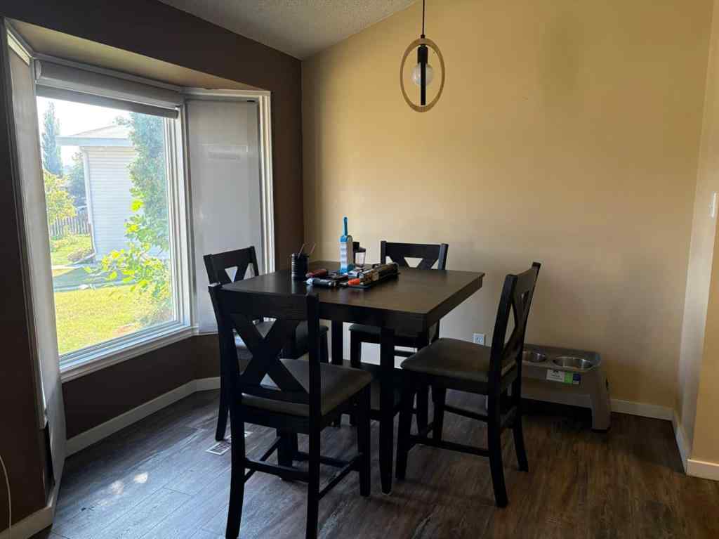 MLS® A2257888 - 40 Cayuga Crescent W in Indian Battle Heights Lethbridge, Residential
