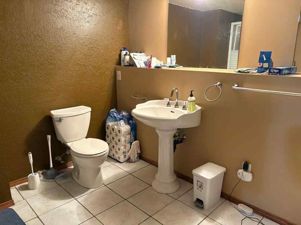 MLS® A2257888 - 40 Cayuga Crescent W in Indian Battle Heights Lethbridge, Residential